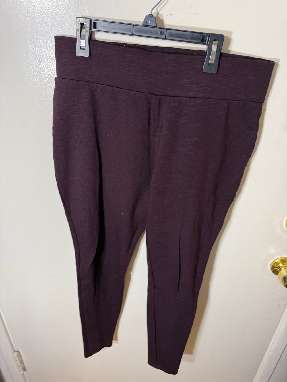 Matty M High-Rise Ponte Leggings in Plum